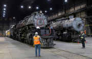 Pushing-3985-into-the-Shop